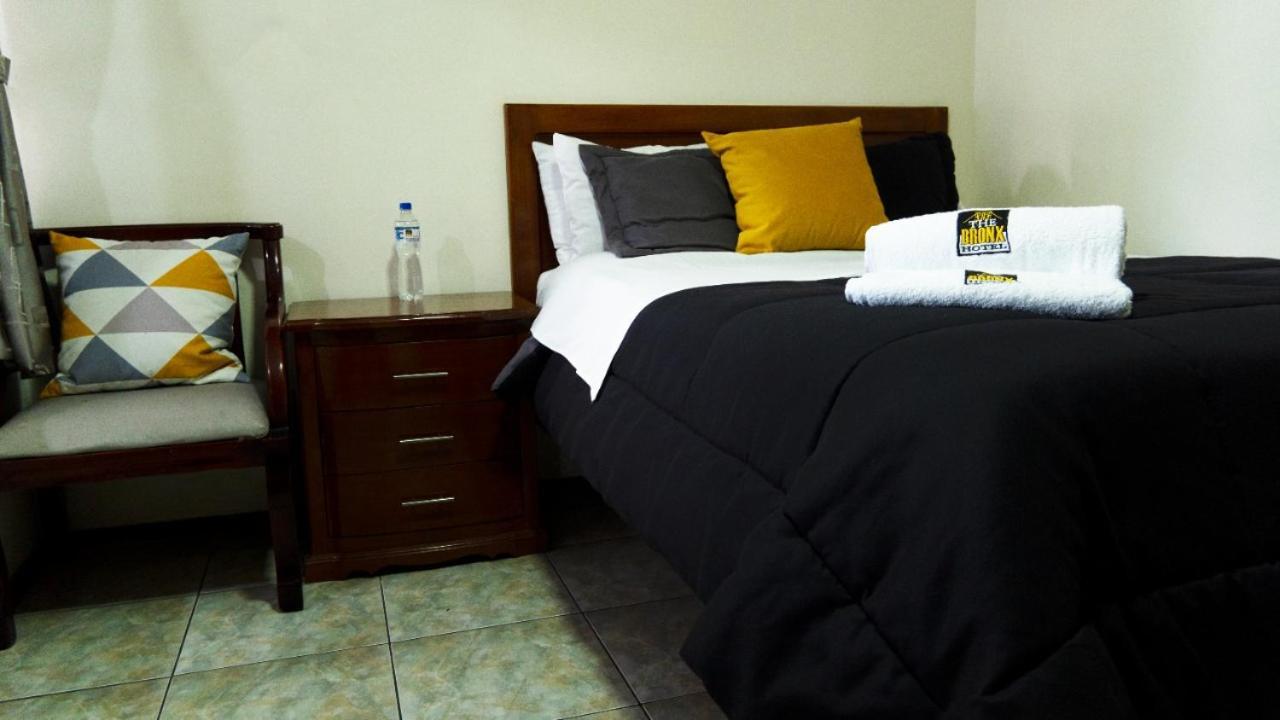 The Bronx Hotel Latacunga Rum bild
